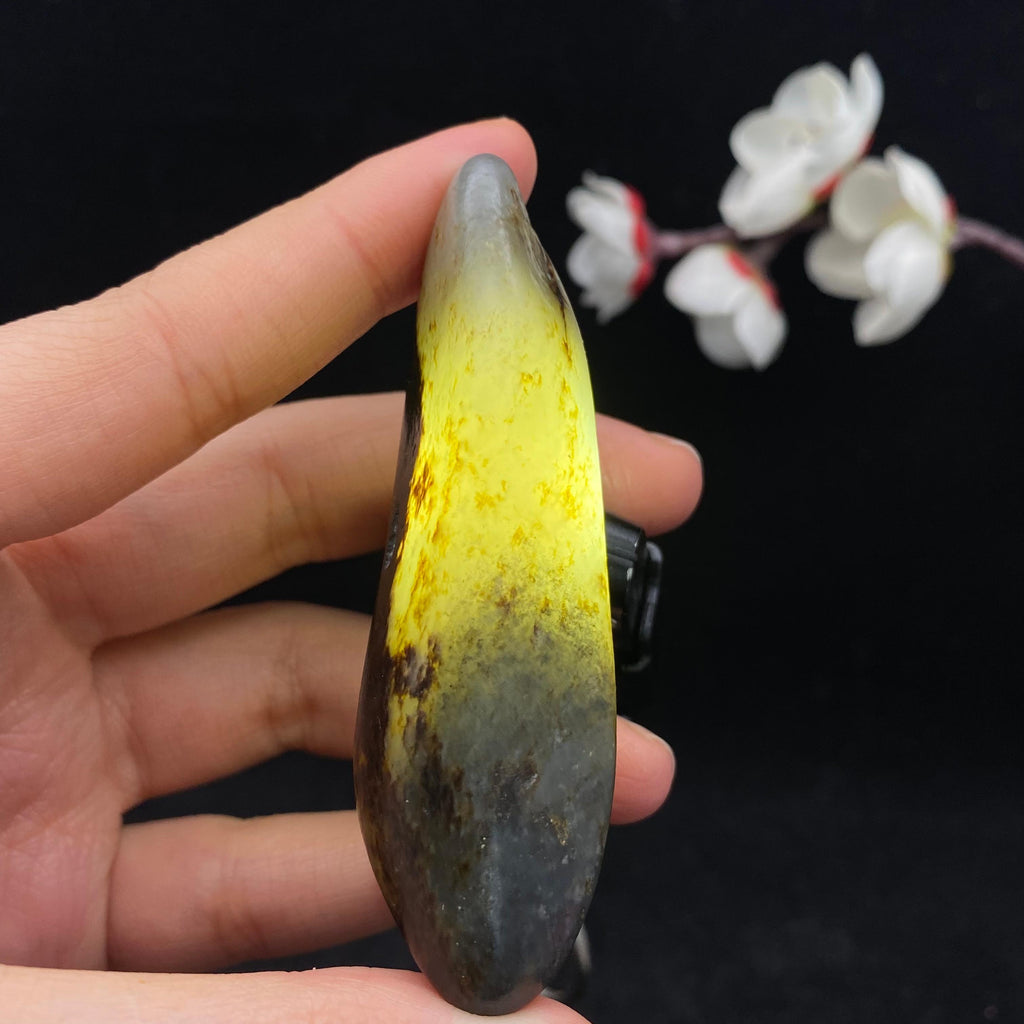 【超值推荐】和田玉秋梨皮籽料挂件（45.9g）