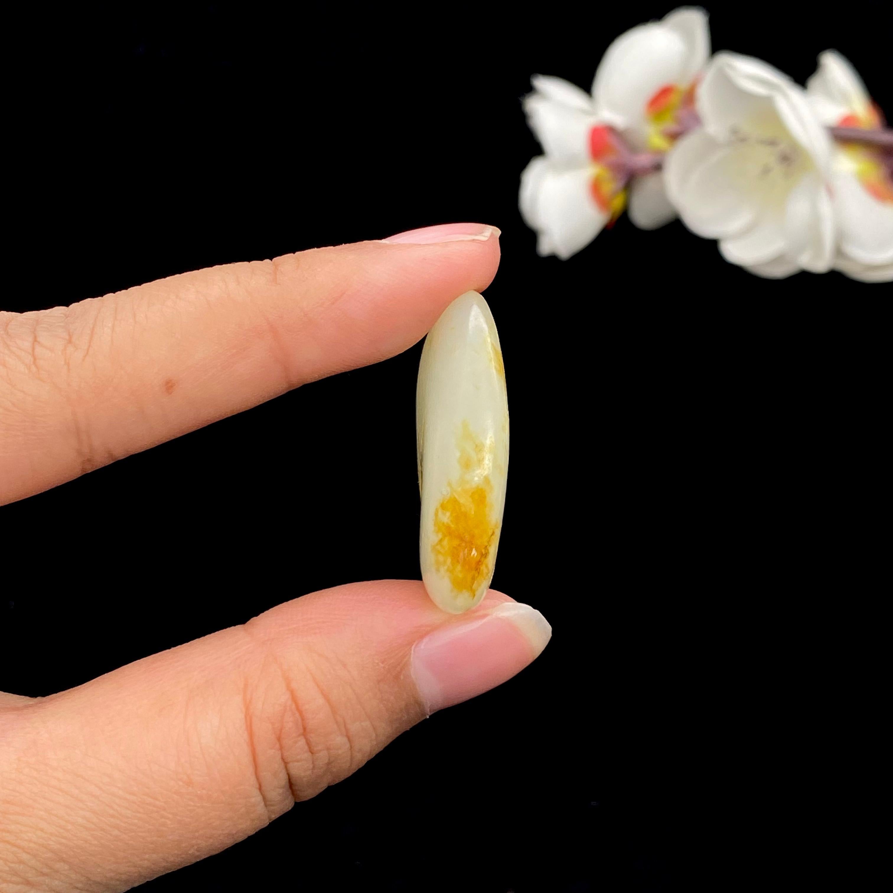 和田玉洒金皮籽料吊坠籽（12g）
