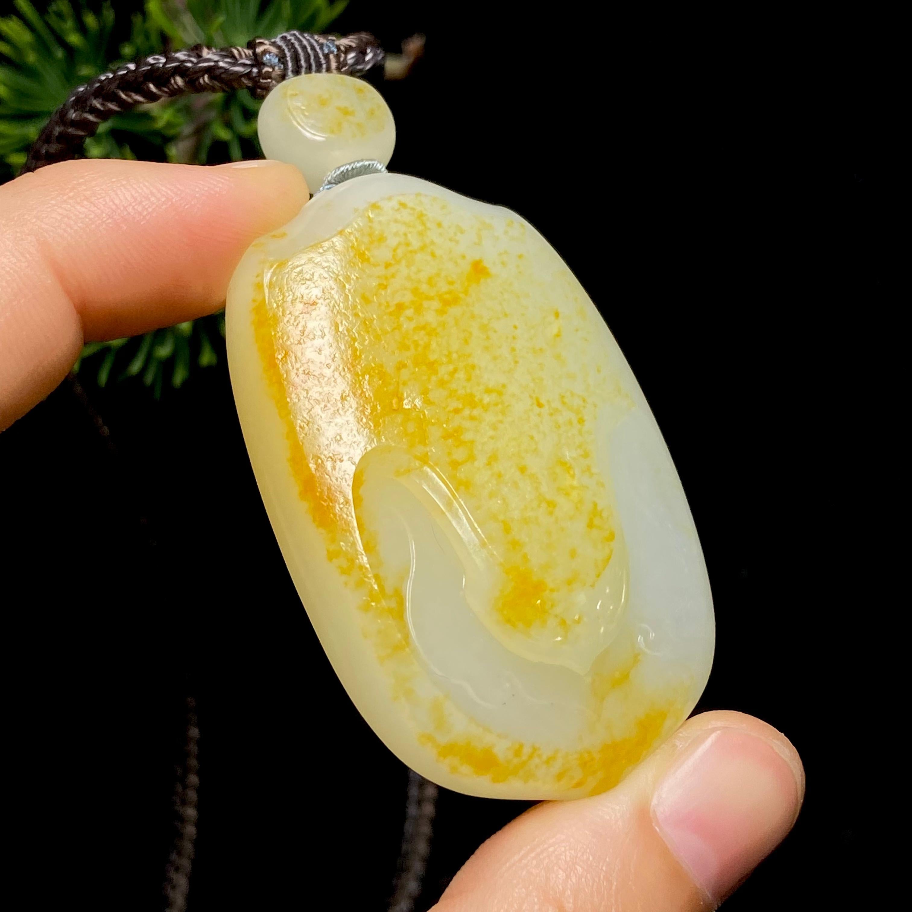 和田玉籽料平安无事牌（52.7g）