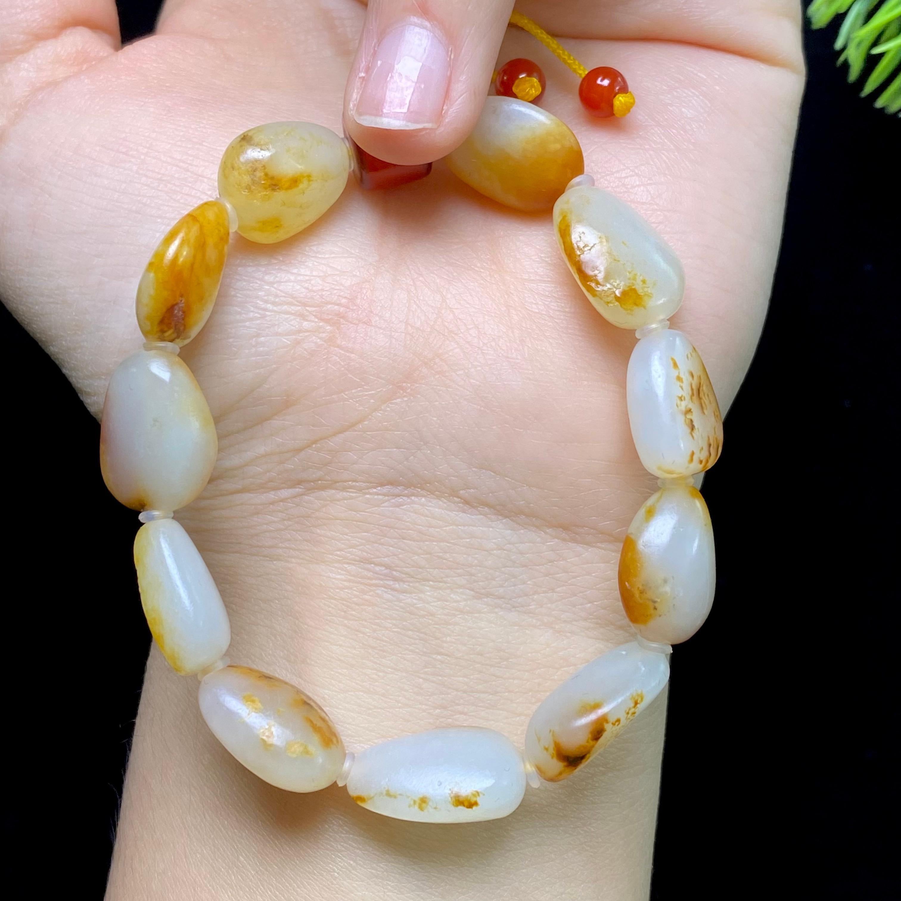 和田玉洒金皮籽料手串（22.7g）