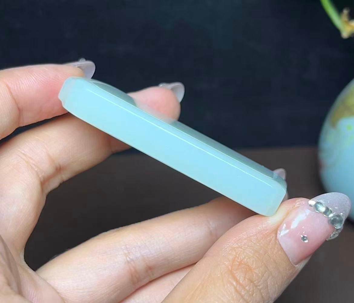 和田羊脂平安无事牌（42.2g）