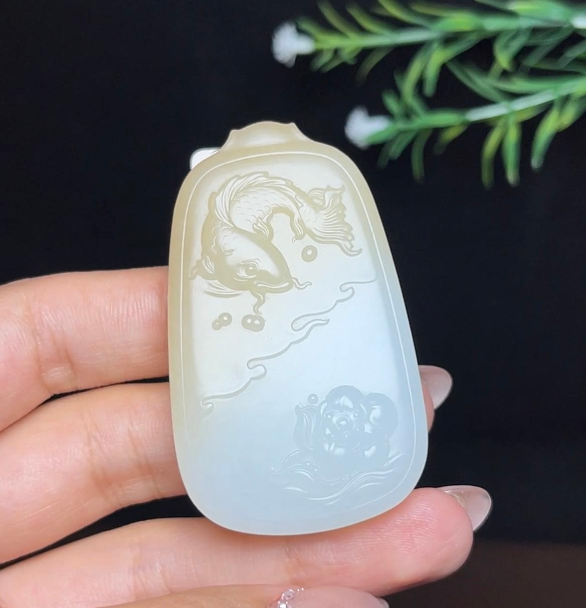 和田玉糖白料年年有余（46.7g）
