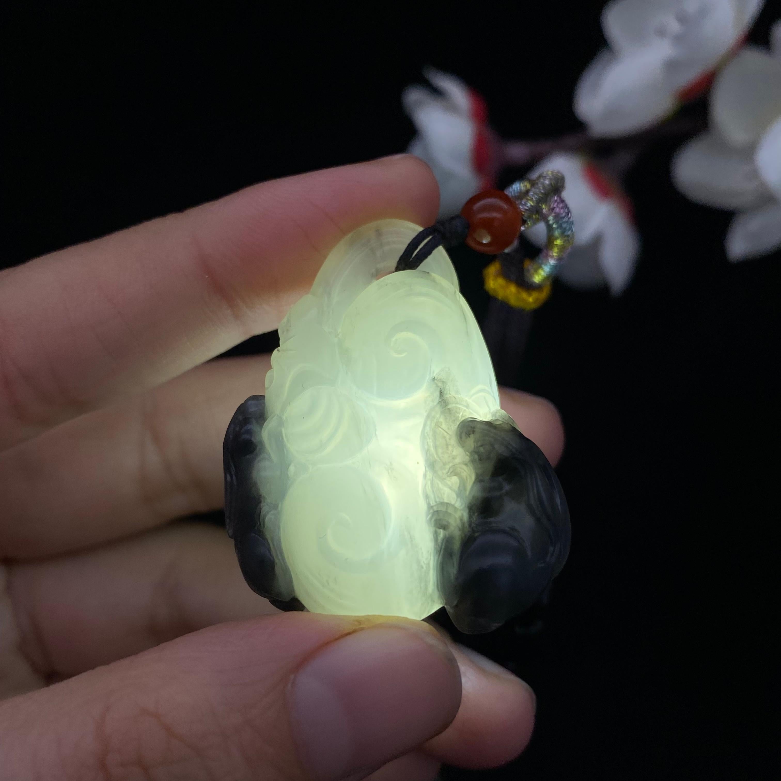 和田玉青花籽料【兔子】挂件（20.6g）