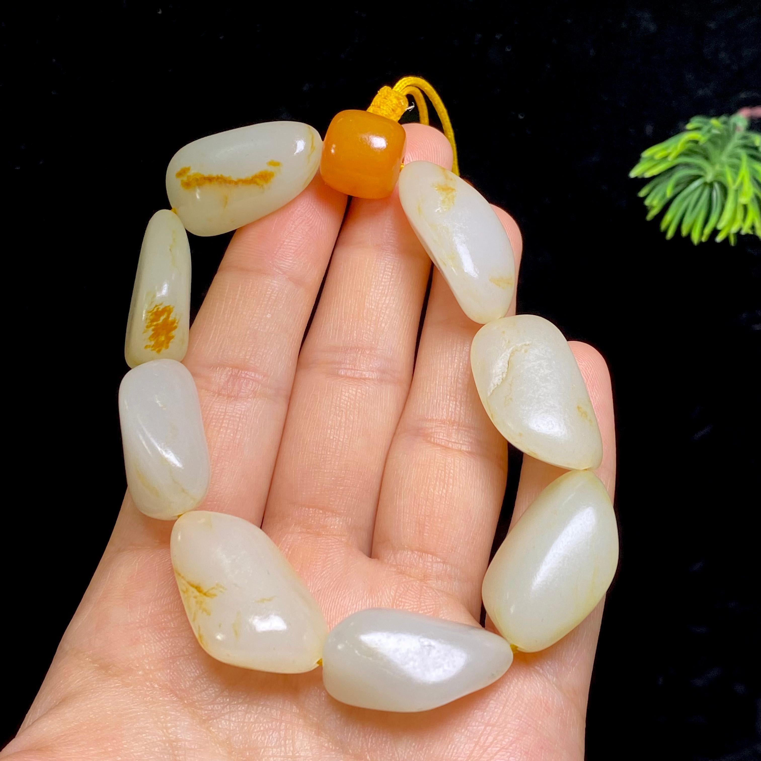 和田玉洒金皮籽料手串（58.42g）