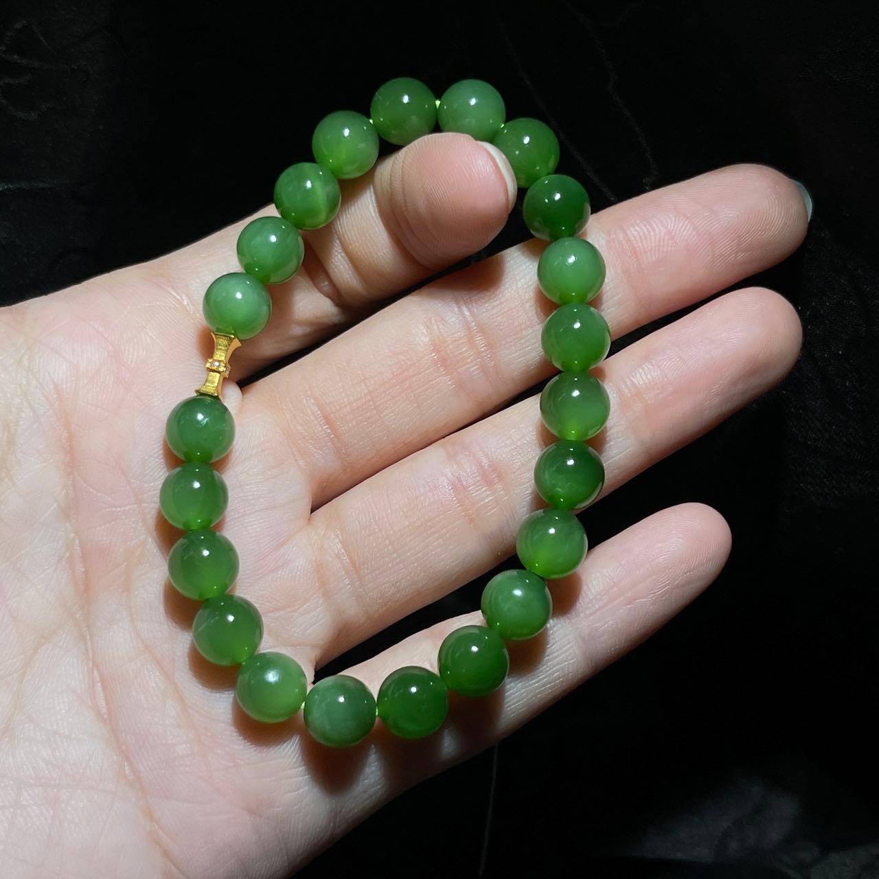 和田玉碧玉阳绿手串（17.5g）