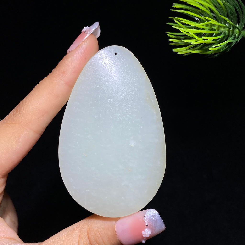和田玉籽料大势至菩萨（60.9g）