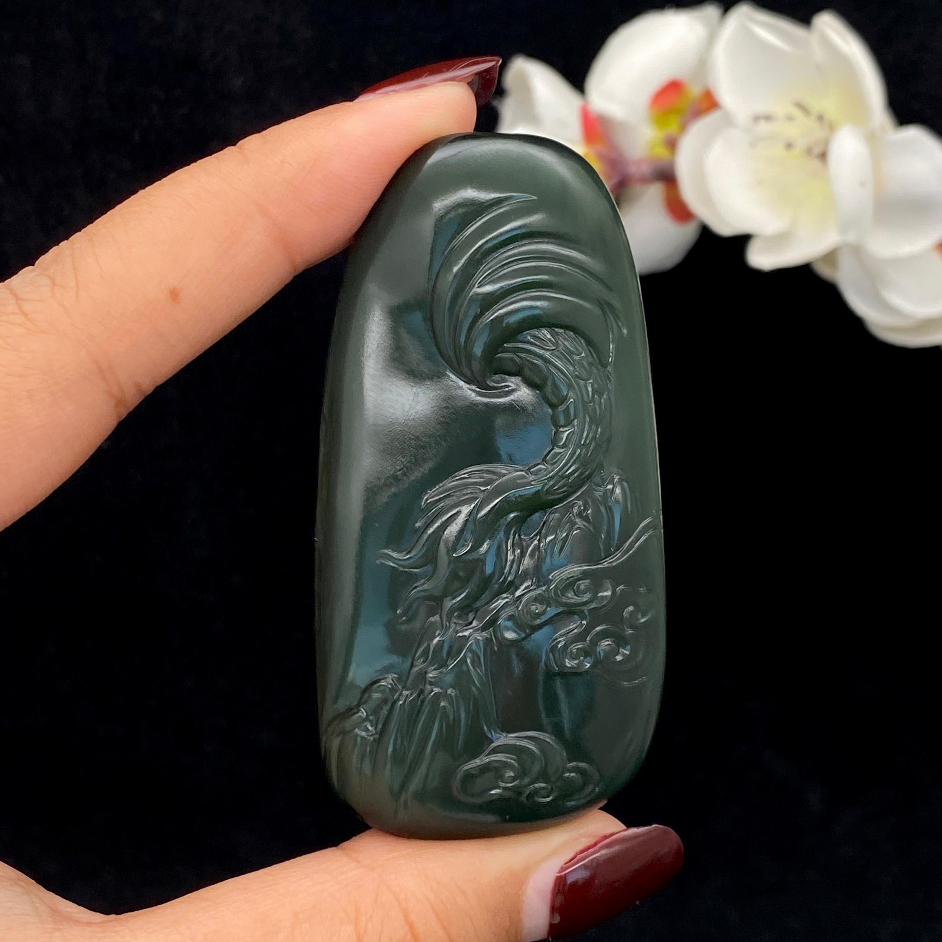 和田玉沙枣青籽料【龙】大挂件（69.42g）