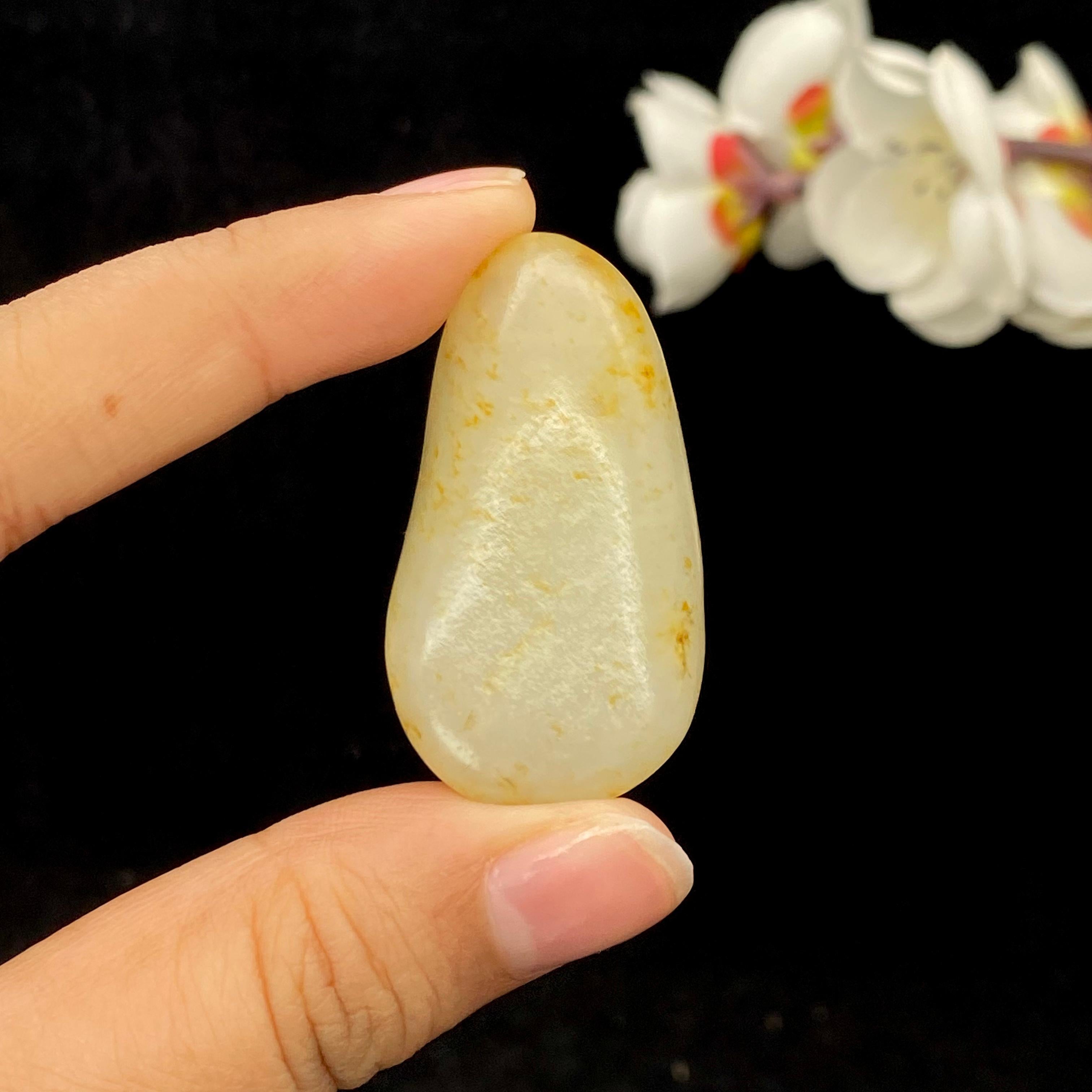 和田玉洒金皮籽料挂件（23g）