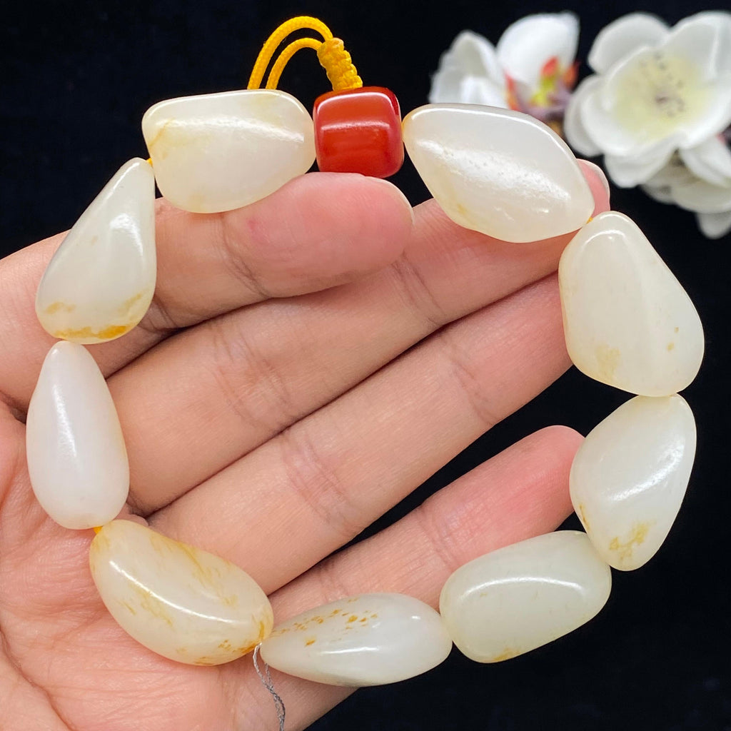 和田玉-洒金皮白肉籽料【精品手串】L2606200394（g）