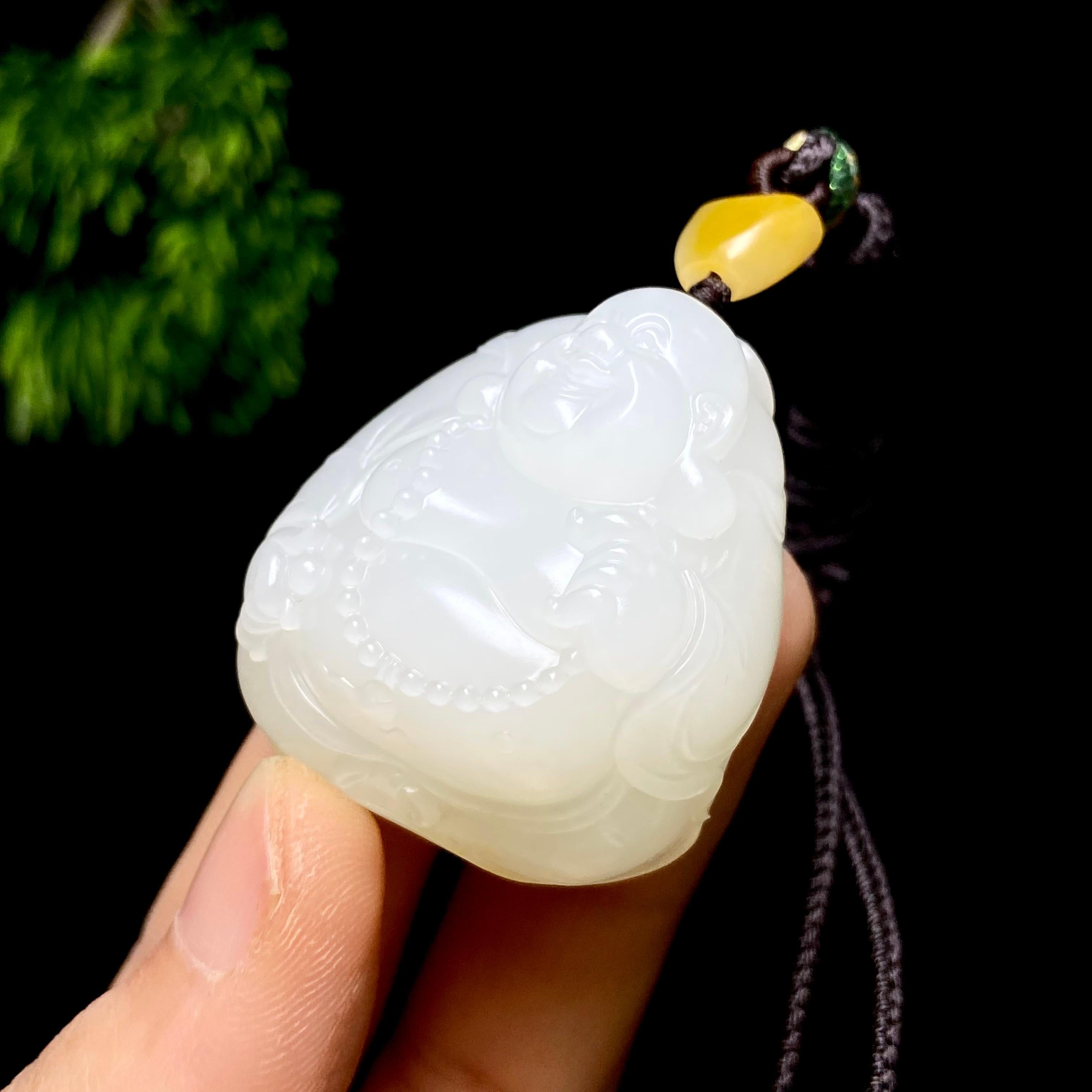 和田玉籽料佛公（41.3g）