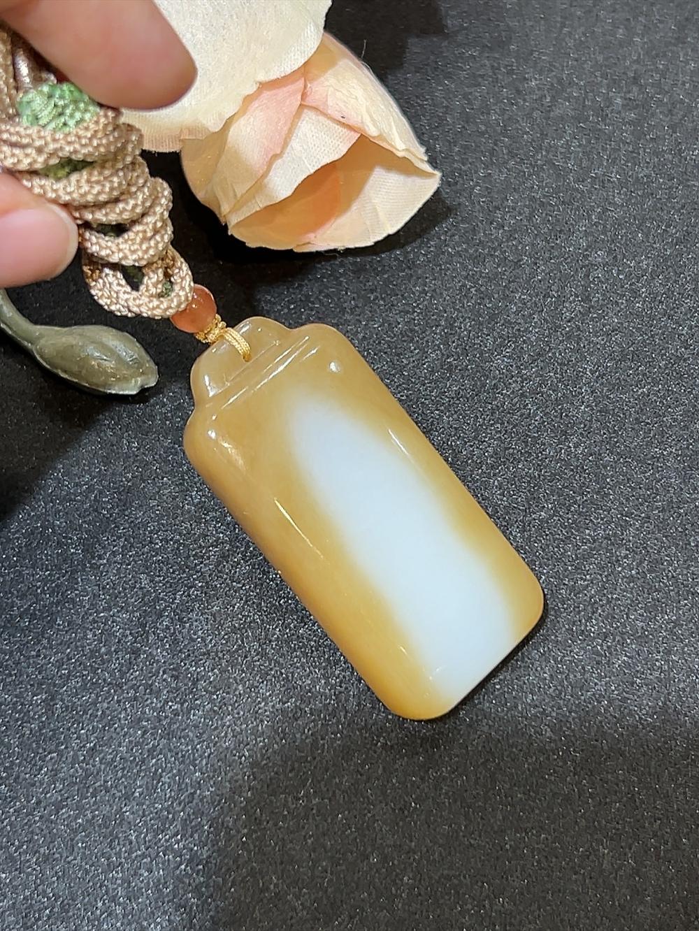 和田玉且末料糖白平安无事牌（25.8g）