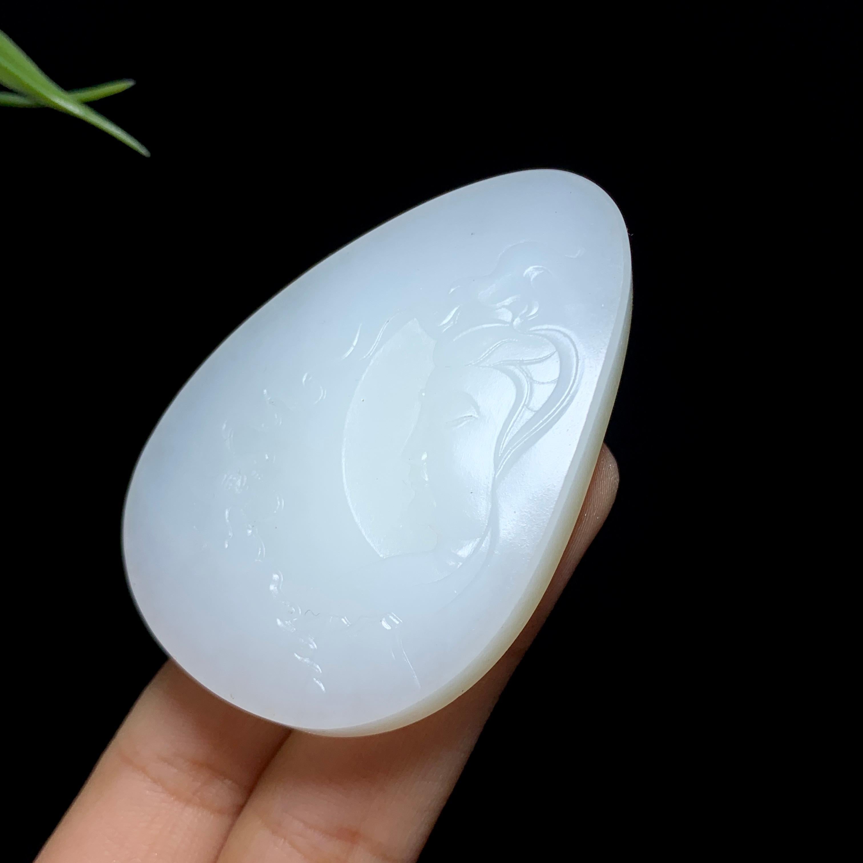 和田山料白玉侧面观音牌（g）