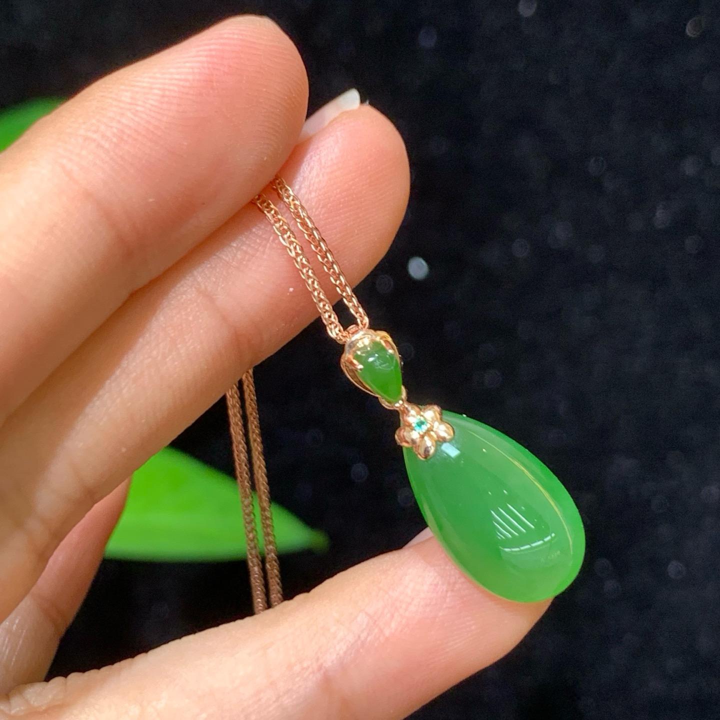 碧玉18k金吊坠01023209（2.0g）