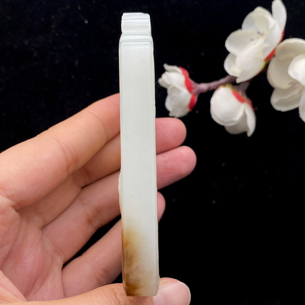 和田玉糖白【坐观音】手把件（107.4g）