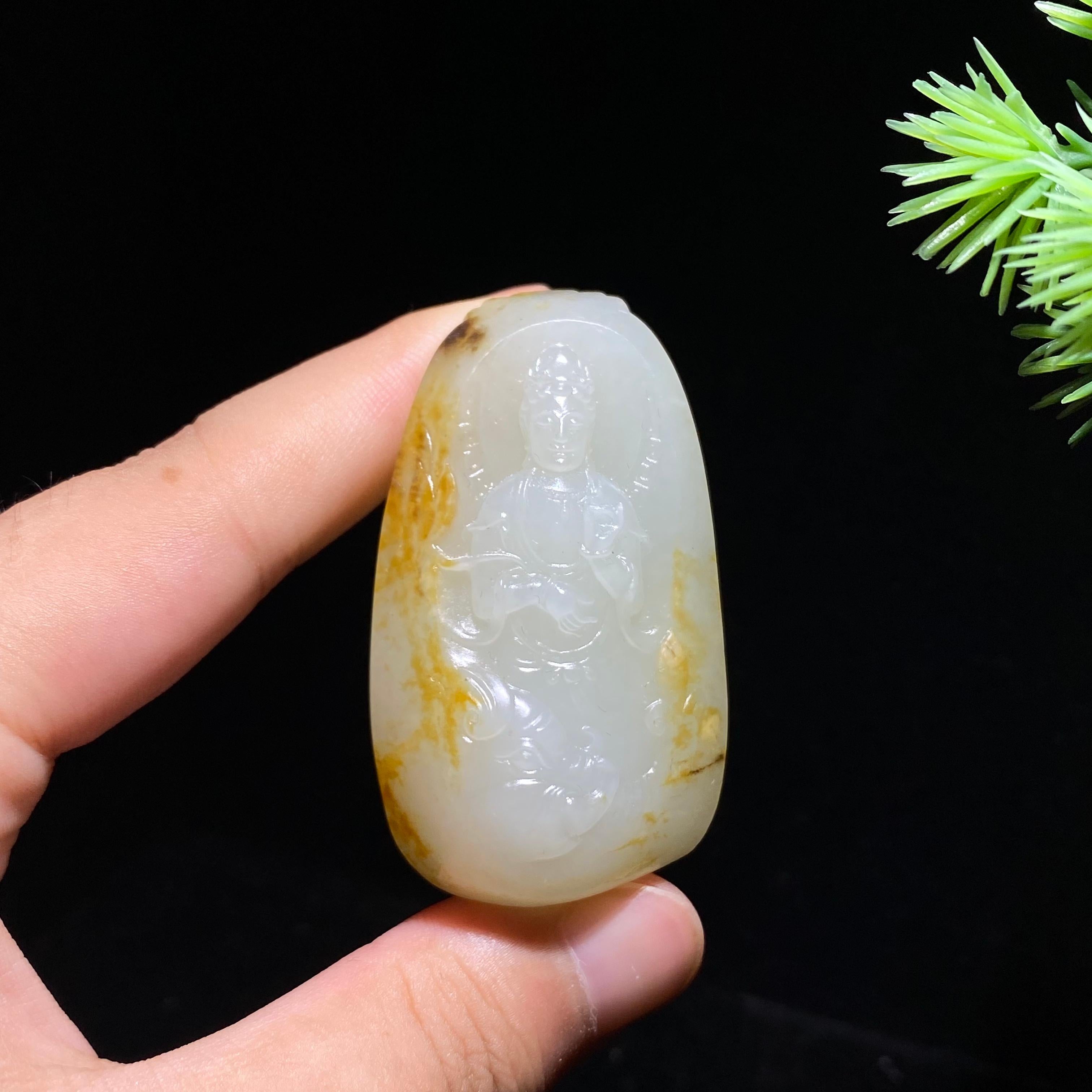 和田玉籽料观音（44.6g）