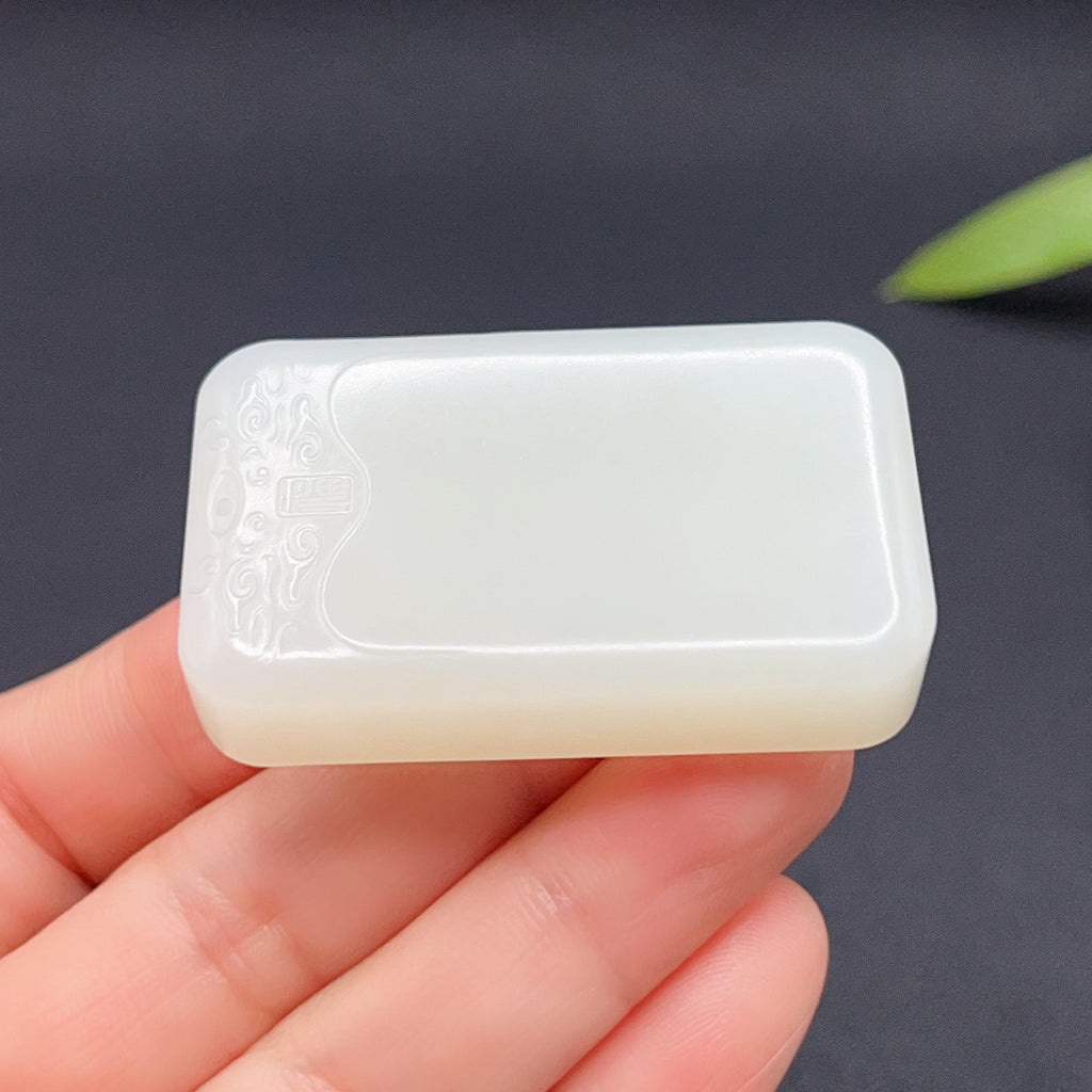 和田玉羊脂白玉平安无事牌玉牌（50.06g）