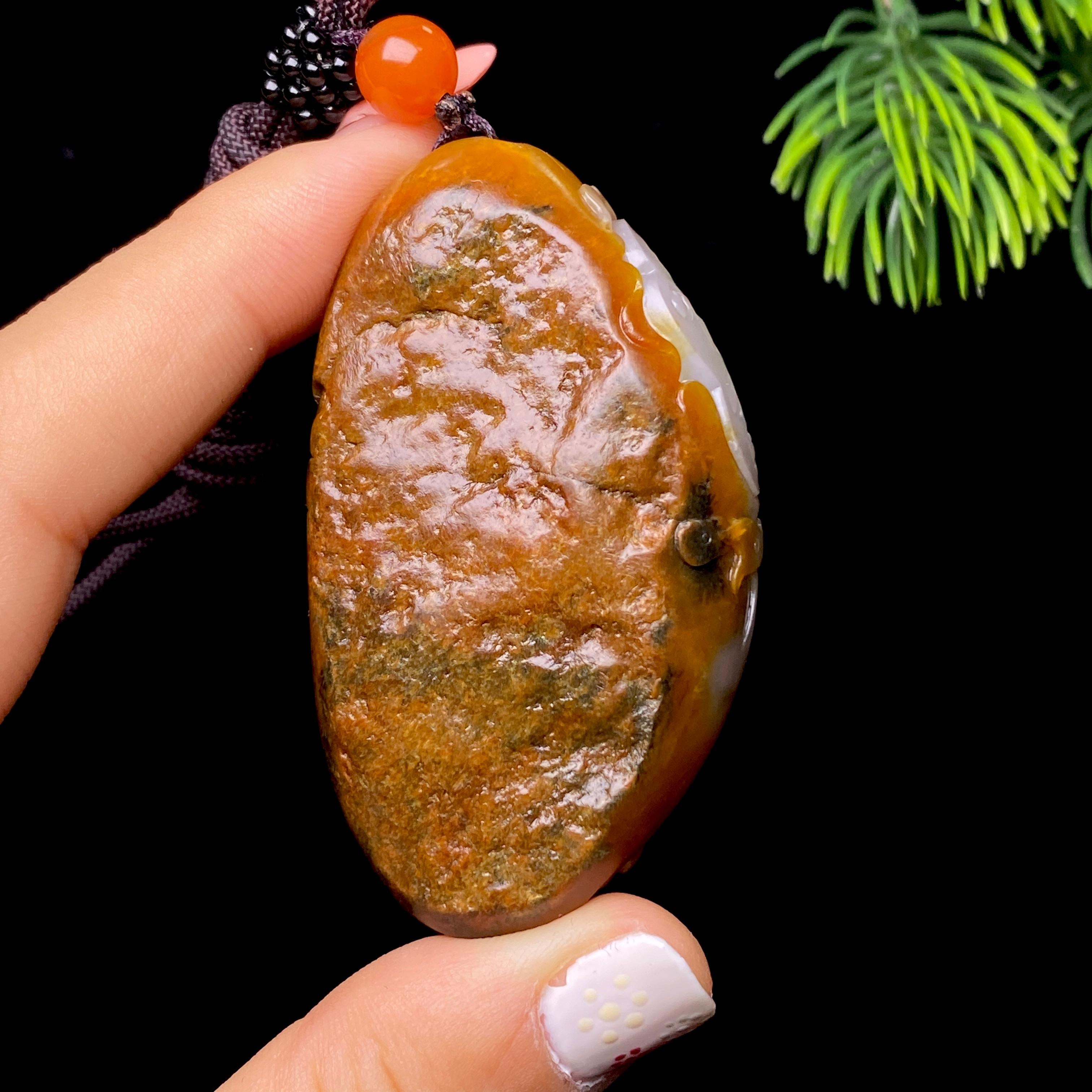 和田玉籽料年年有余（53.4g）