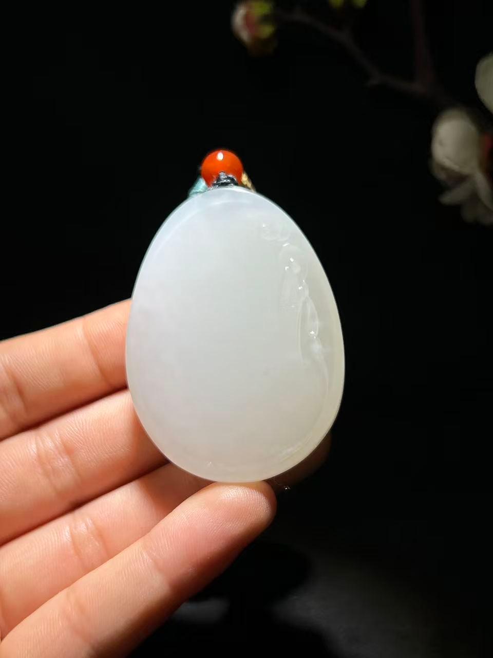 和田玉籽料观音（g）
