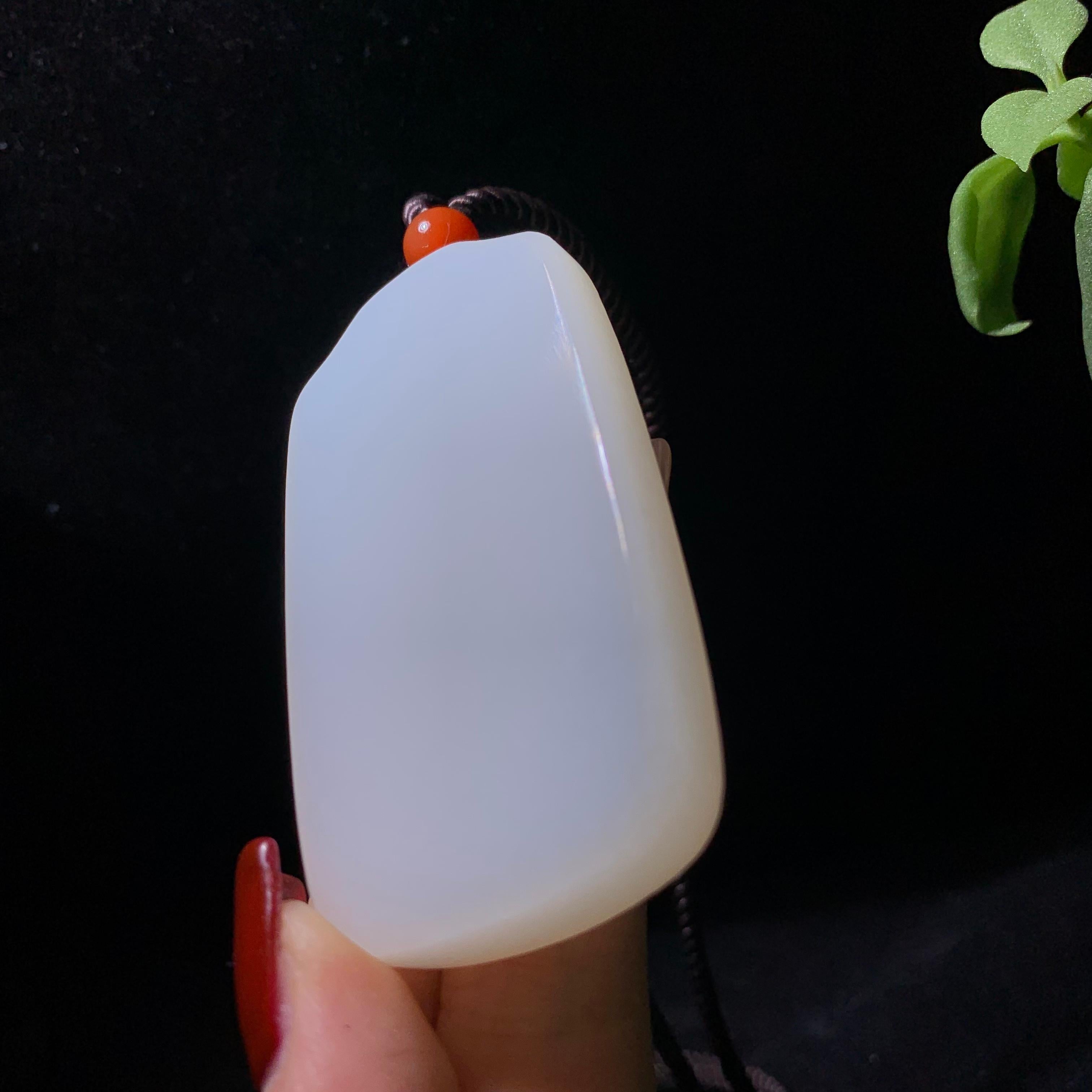 收藏级和田羊脂白玉无事牌（74.0g）