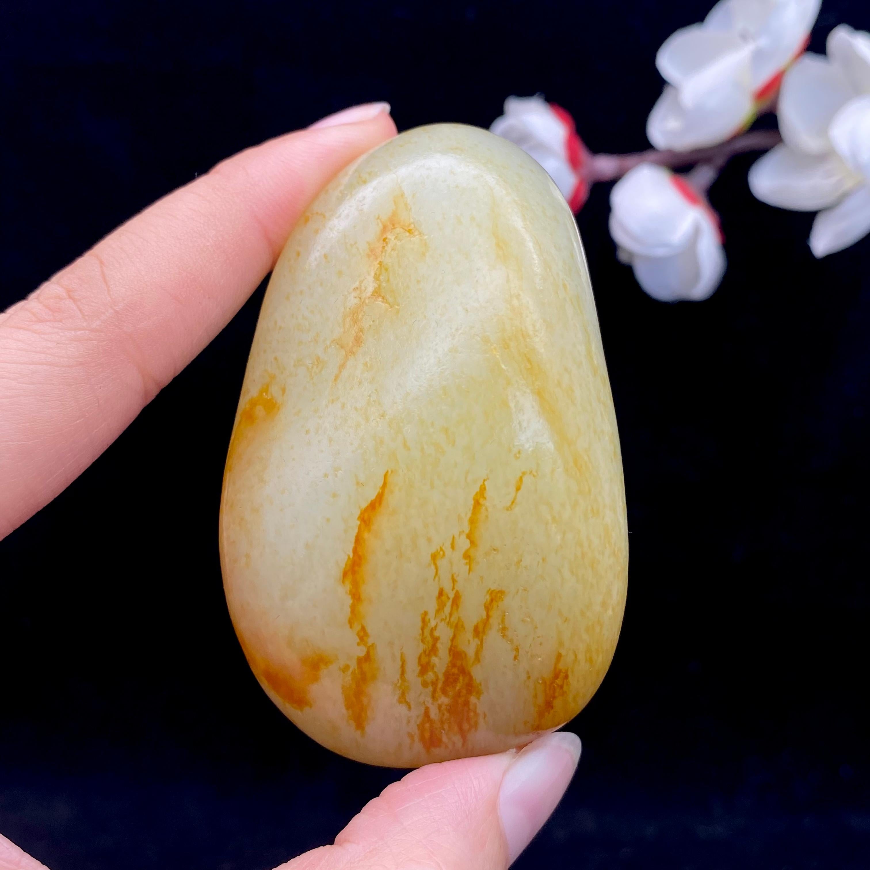 和田玉洒金皮籽料原石（144.7g）