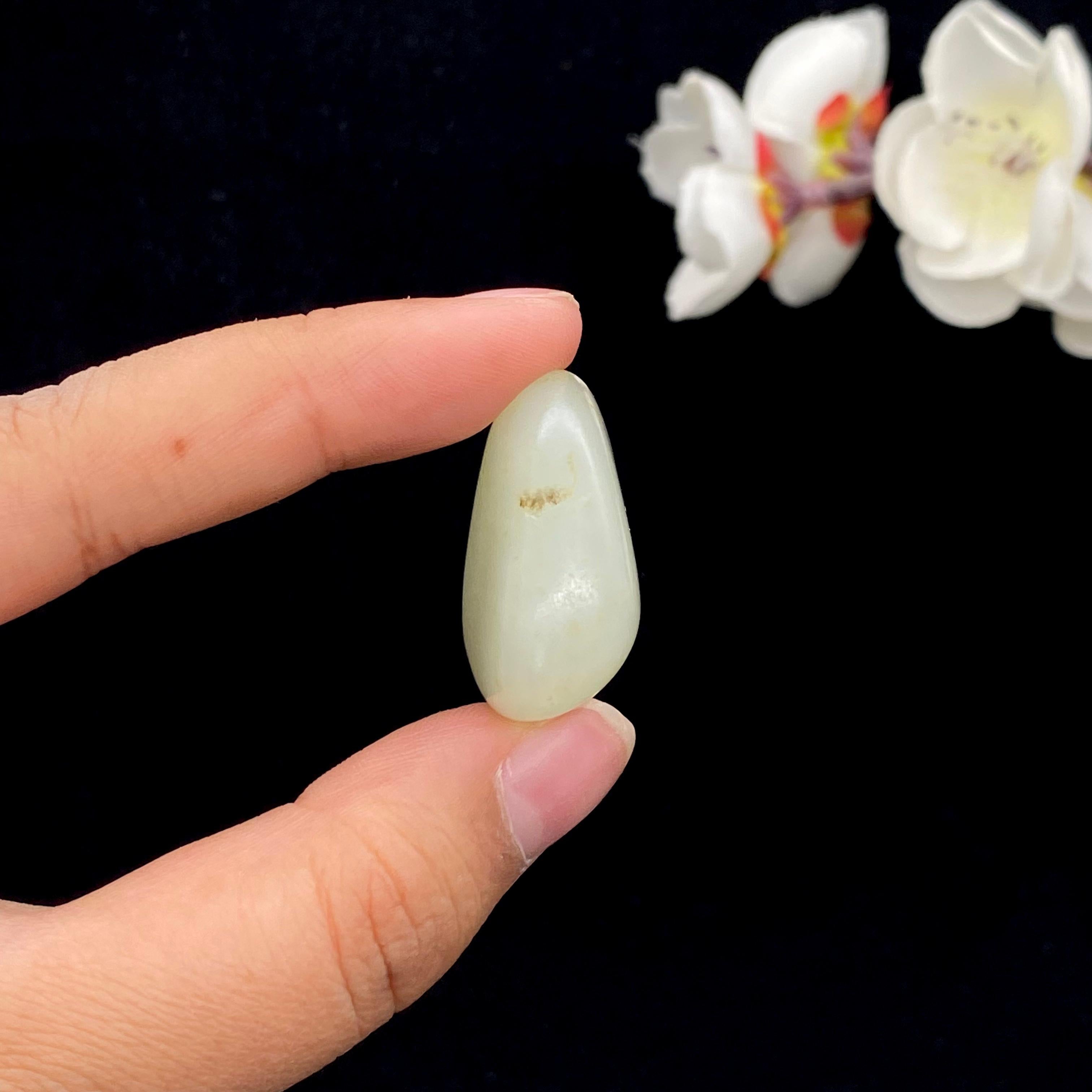 和田玉洒金皮籽料挂件（20g）
