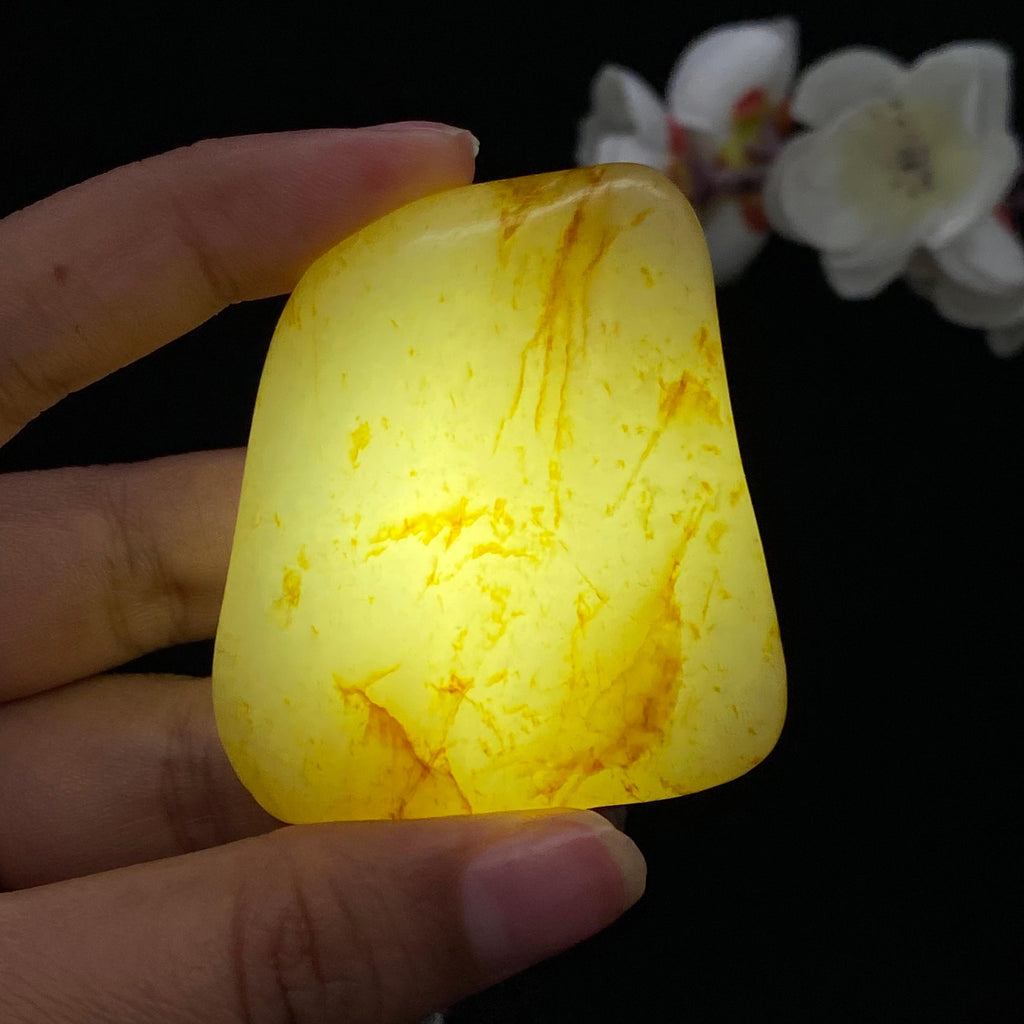 和田玉洒金皮籽料手把件（86.7g）
