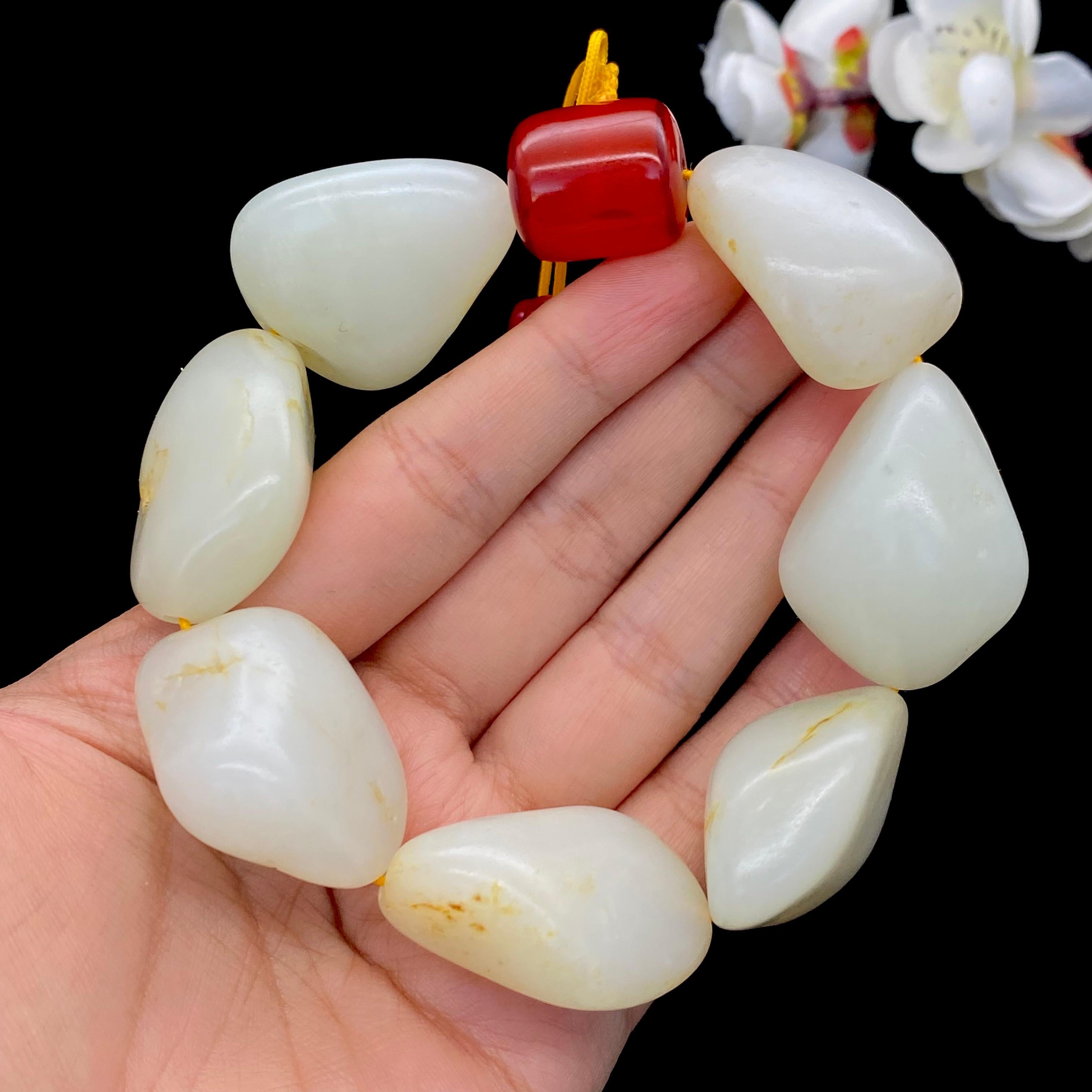 和田玉洒金皮【精品手串】（166.6g）