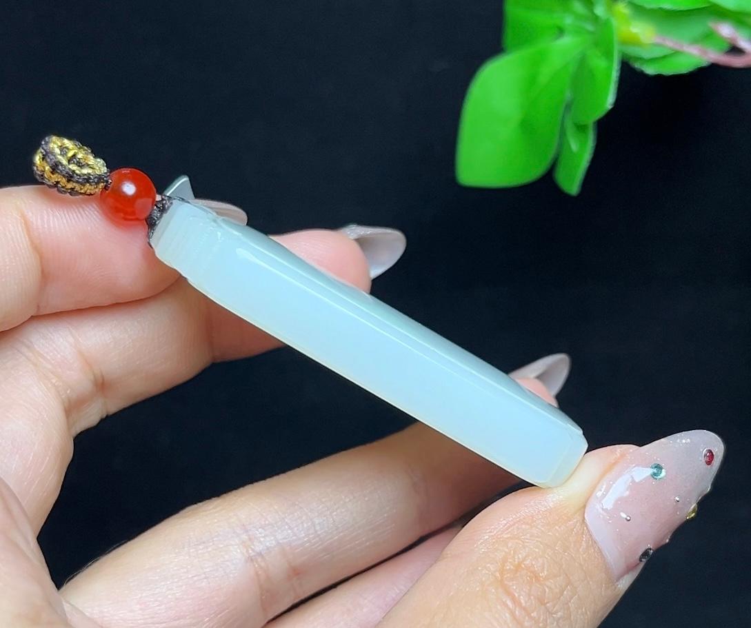 和田玉平安无事牌（40.0g）