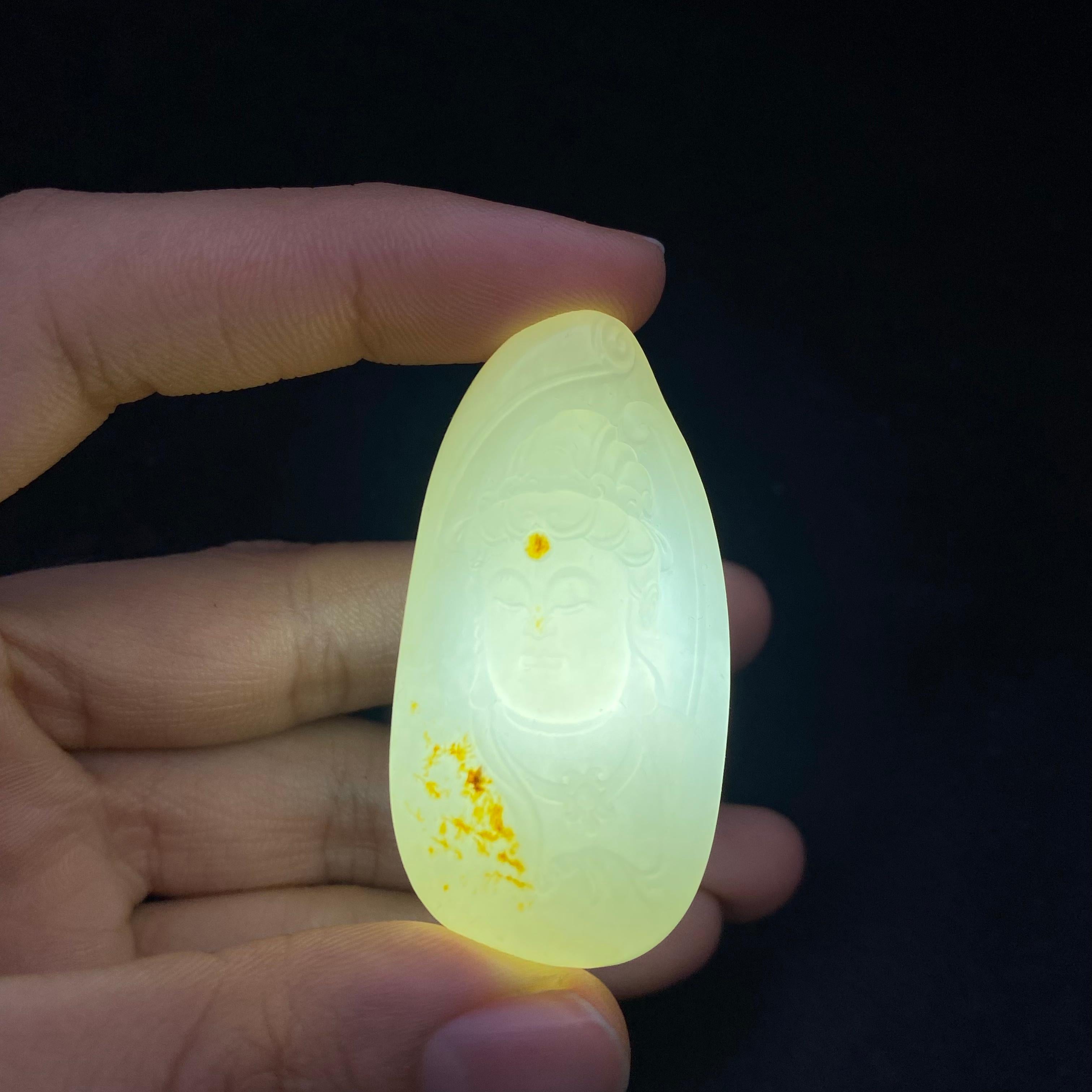 和田玉籽料【观音头】挂件（33.6g）