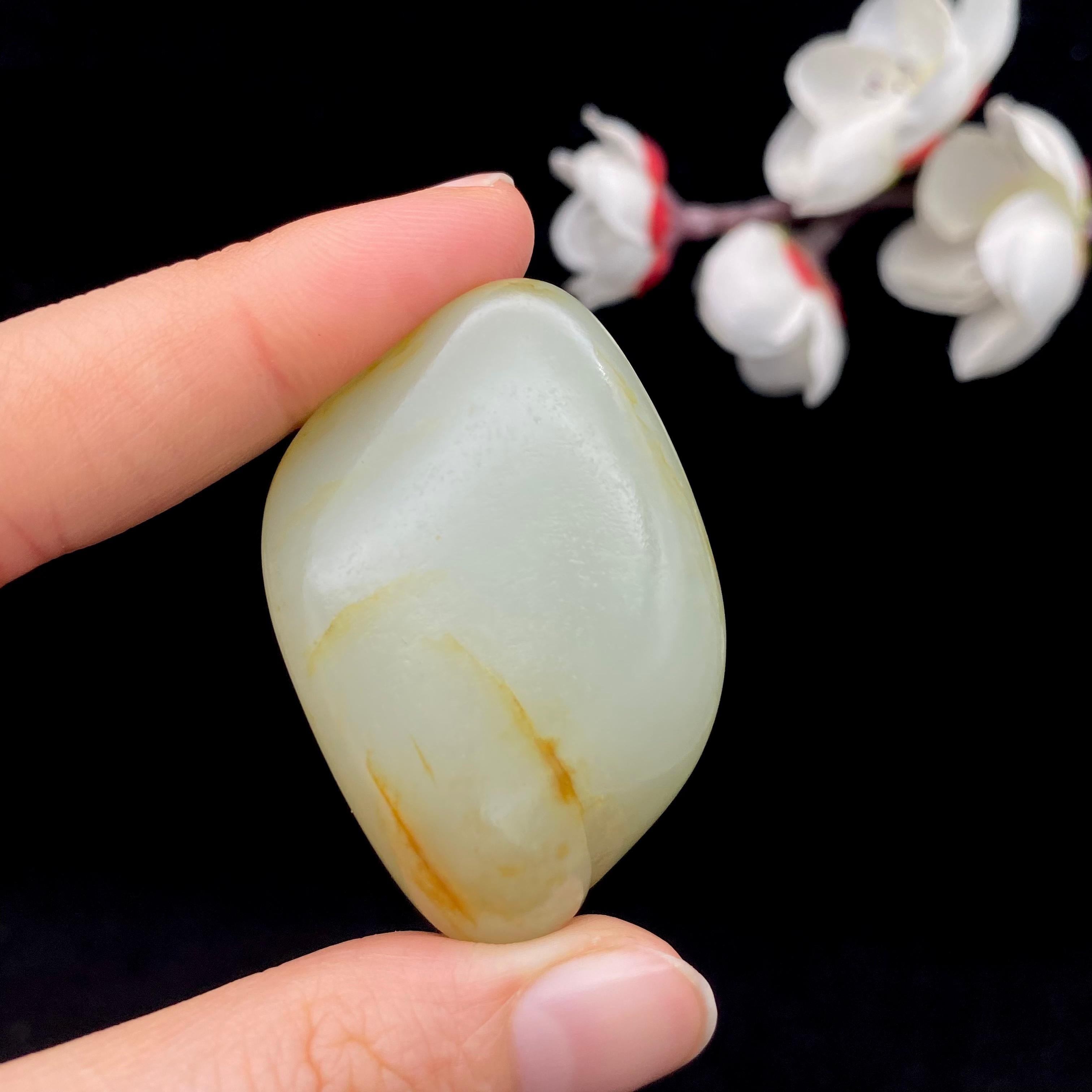 【超值推荐】和田玉洒金皮籽料（34.5g）