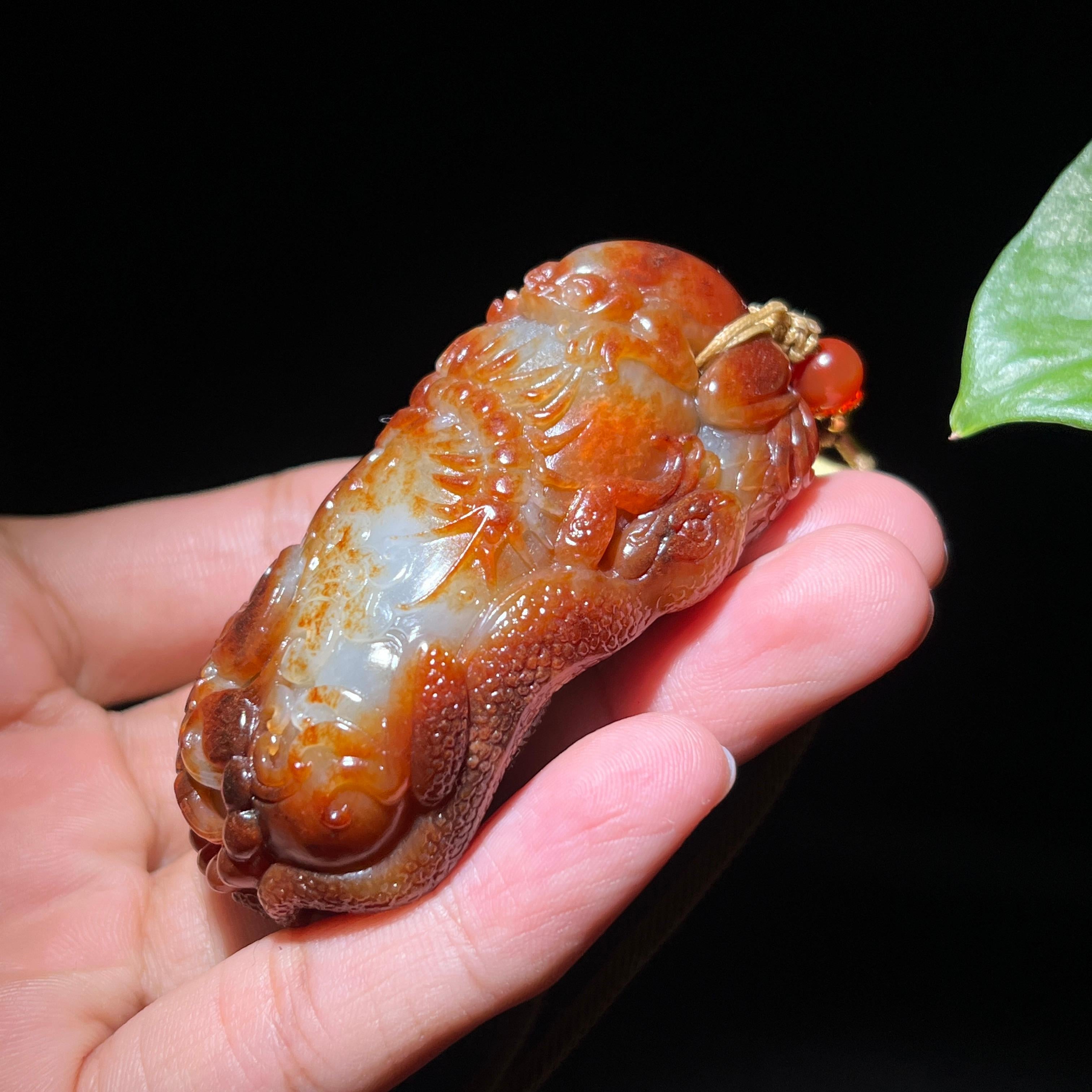 和田玉籽料红沁五毒挂件（91.3g）