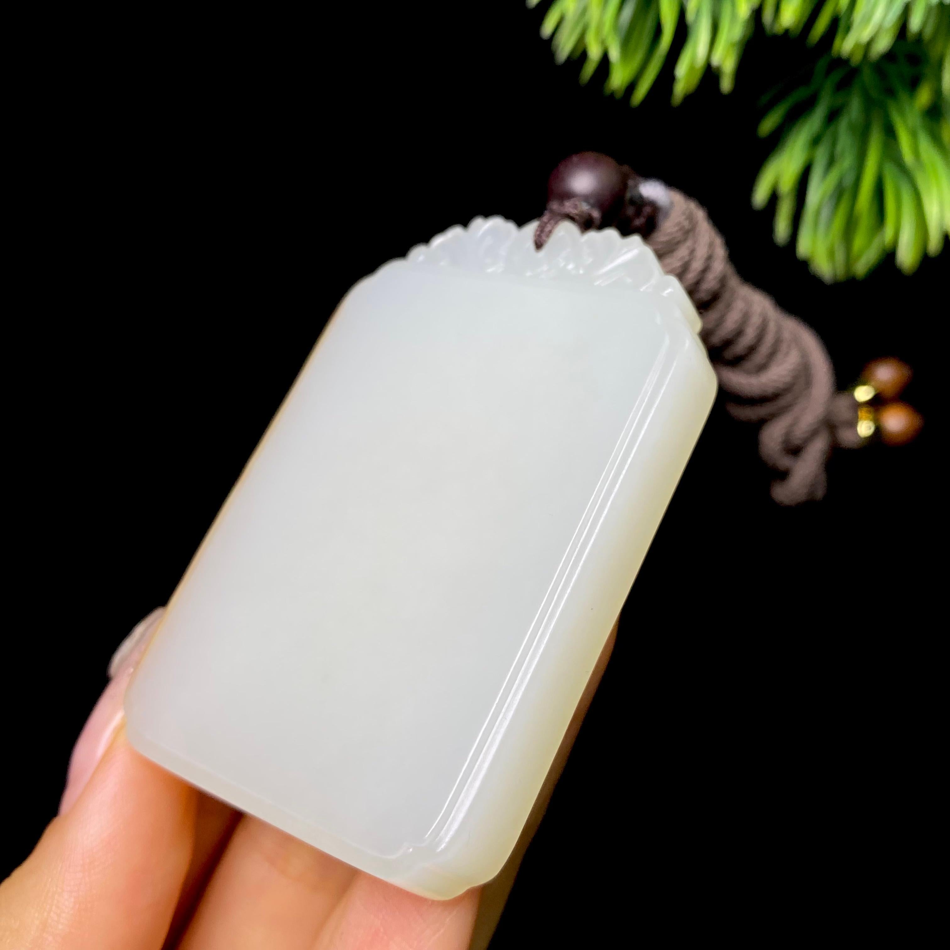 和田玉籽料无事牌（61.2g）