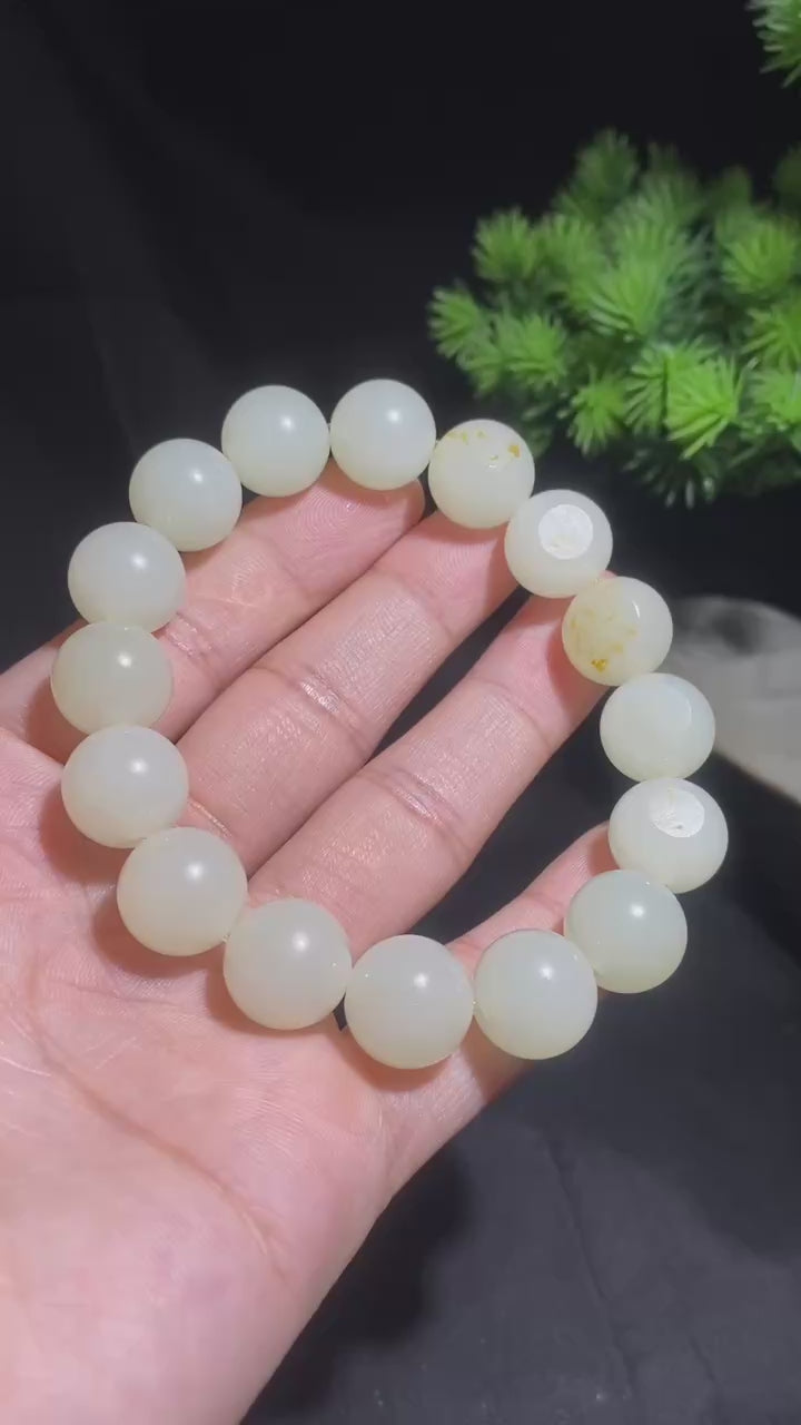 和田玉籽料老型珠手串