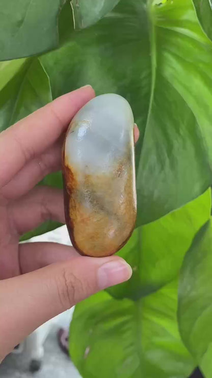 和田玉-聚黄皮青花籽料原石