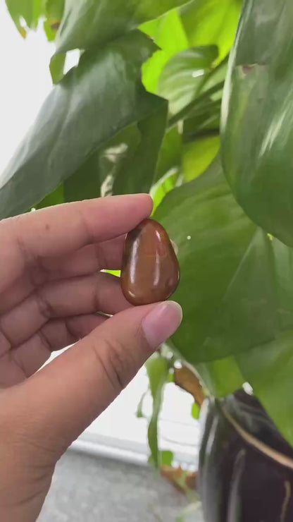 和田玉-黄沁皮籽料原石