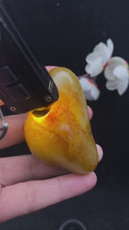 和田玉洒金皮籽料（127.2g）