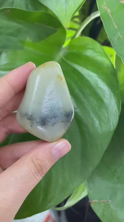 【超值推荐】和田玉-洒金皮青花籽料原石