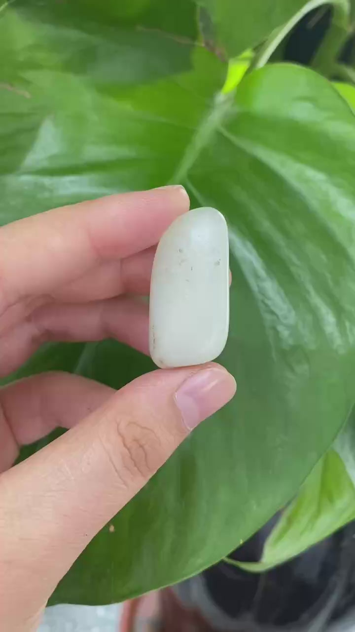 【超值推荐】和田玉-白玉籽料原石