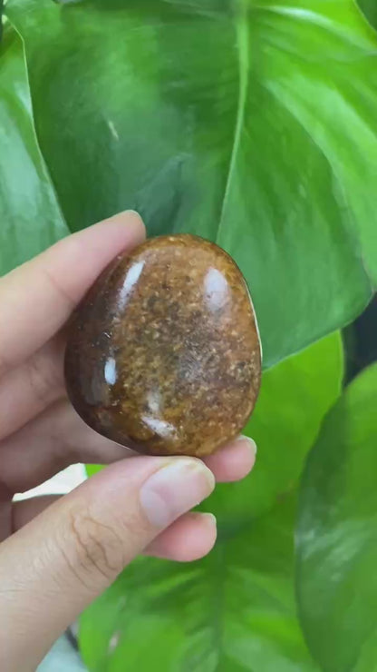 和田玉-黄沁皮籽料原石